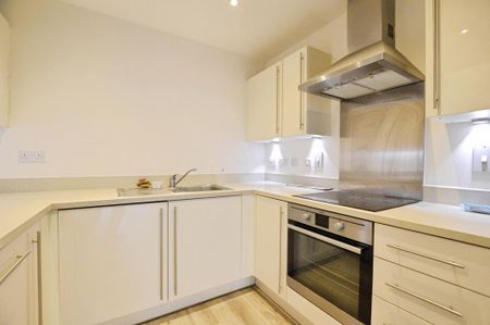 1 bedroom flat to rent - Photo 5