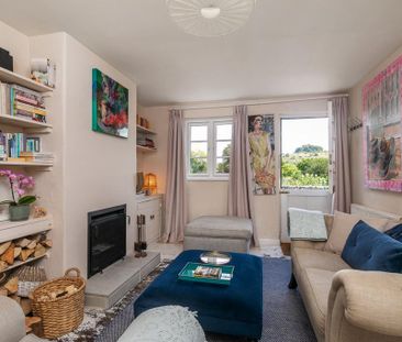 2 bedroom end of terrace house to rent - Photo 1