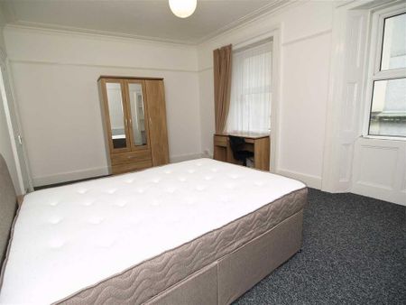 4 bedroom house share to rent - Photo 2