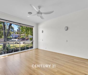 Completely Renovated Home in Narre Warren South! - Photo 1