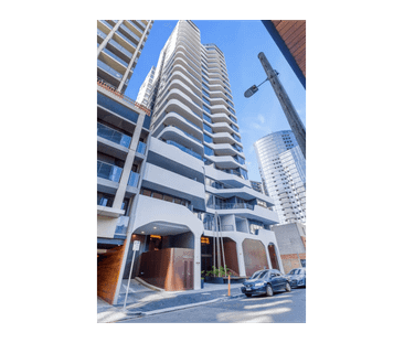 Stylish & Spacious One-Bedroom Apartment in the Heart of South Yarra - Photo 3