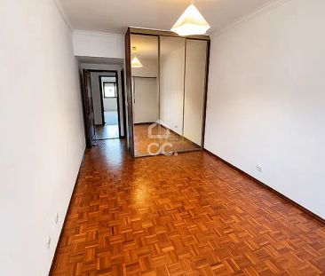 T3 para Arrendamento no Infantado | Moderno e Luminoso - Foto 5