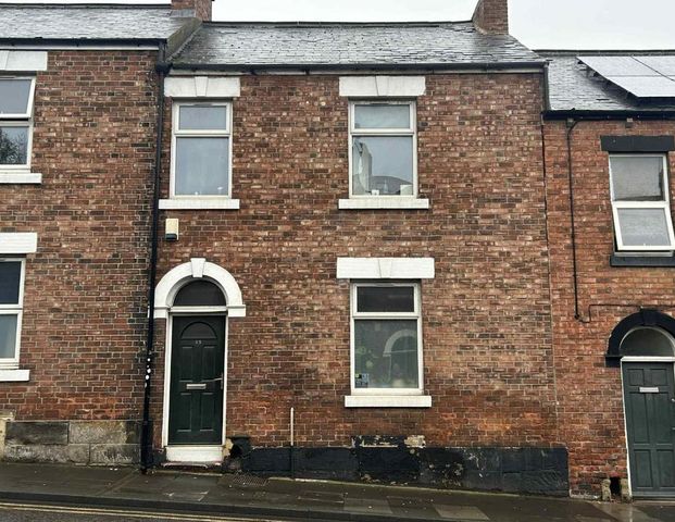 5 bedroom private hall to rent - Photo 1