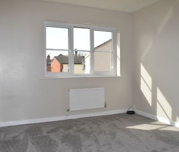 Two Bedroom Townhouse to let in Wigan Town Centre - Photo 5