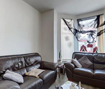 5 bedroom house to rent - Photo 2