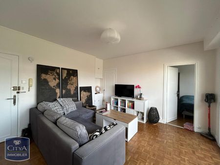 Location Appartement 2 pièces 38m² LAVAL 53000 - Photo 2