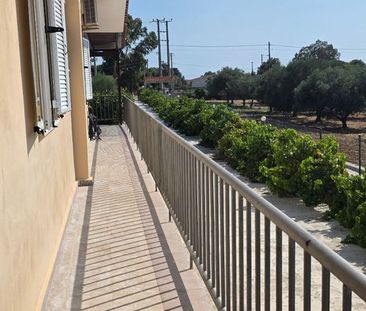 Μονοκατοικία για ενοικίαση Κέντρο (Καλύβια Θορικού) - Photo 3