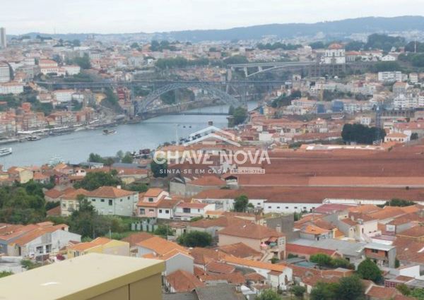 Apartamento T1 em Porto