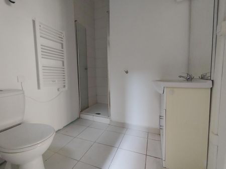 Location Appartement 2 pièces 40m² VALENCE 26000 - Photo 3
