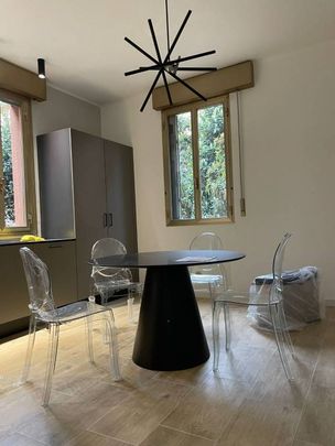 TRILOCALE OTTIMO STATO, PIANO RIALZATO, ZONA MASSARENTI - Photo 1