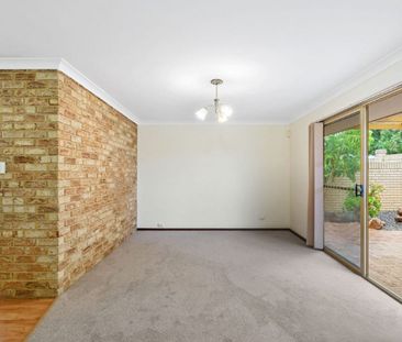 Comfortable & Low-Maintenance Living - Photo 2
