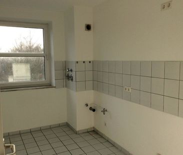 Moderne 3-Zimmer-Wohnung mit Einbauküche in gepflegter Wohnlage - Foto 6