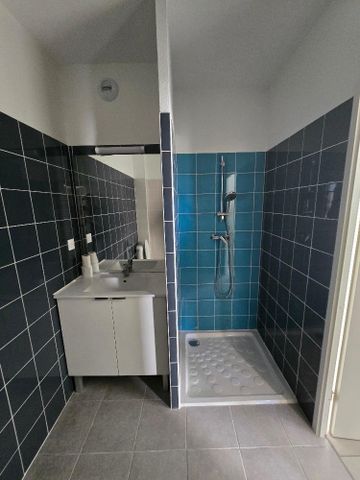 Location Appartement 1 pièce 24m² NARBONNE 11100 - Photo 2
