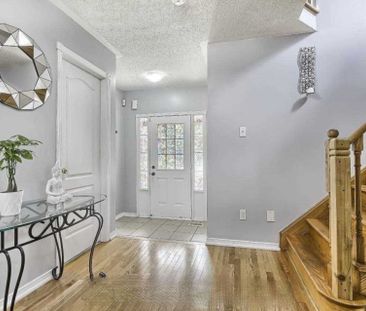 For Lease - 30 Monaco Court, Brampton, Ontario - Photo 3