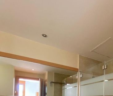 3 bedroom luxury Flat for rent in Marbella Del Este, Spain - Photo 2