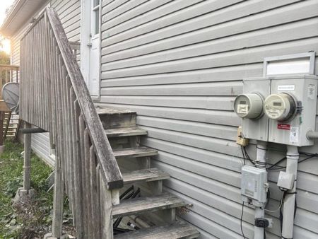 9A Tripp Ave, Unit 1, Belleville, ON - Photo 2