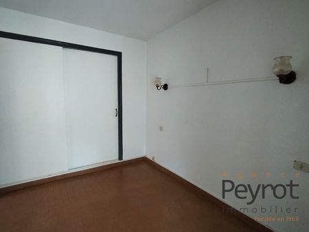 Location Appartement 3 pièces 55m² ST CYPRIEN 66750 - Photo 3