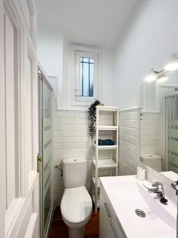 Calle de San Bernardo, Madrid, Community of Madrid 28015 - Photo 5