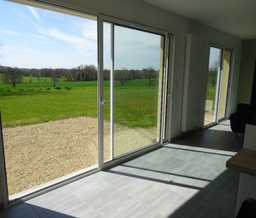 Location maison 4 pièces, 100.65m², Saint-Martin-le-Châtel - Photo 2