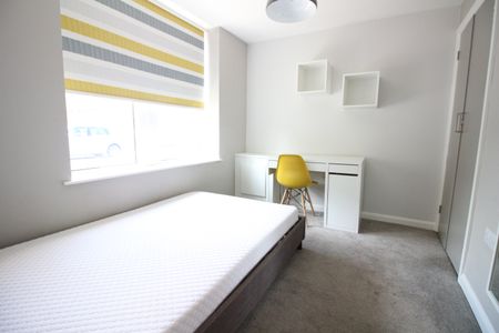 Rhymney Terrace, Cathays - Photo 3