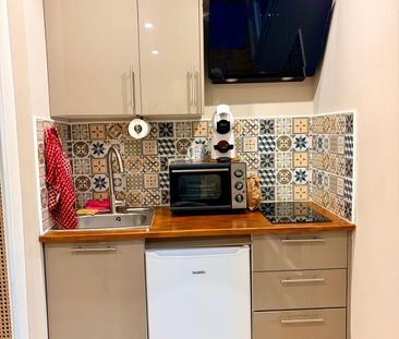 Location Appartement 1 pièce Meublé 17m² CAGNES SUR MER 06800 - Photo 5