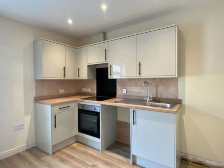 Eastbourne Road, Taunton - Photo 5