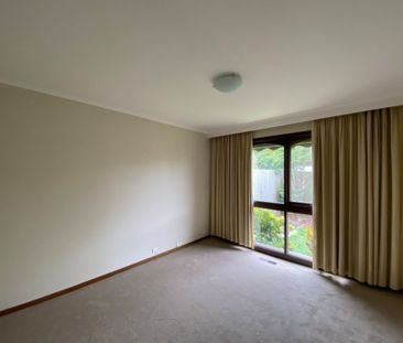 Spacious and Conveniently Located! - Photo 4