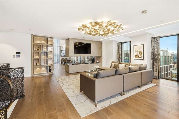 An Exceptional Penthouse with Panoramic Views - Photo 1