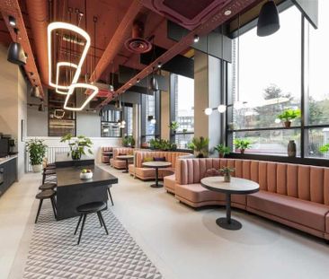 1 bedroom in a flat share to rent - Photo 2