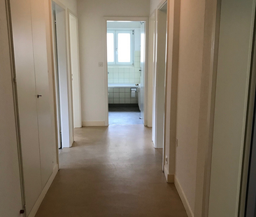 GROSSZÜGIGE WOHNUNG IN RUHIGEM QUARTIER - Photo 2