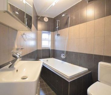 Pinner Road, Harrow - Photo 6