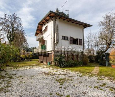 Villa unifamiliare via Silcia, 52, Marina Verde, Renella, Montignoso - Photo 1