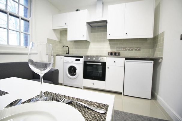 1 bedroom flat to rent - Photo 1