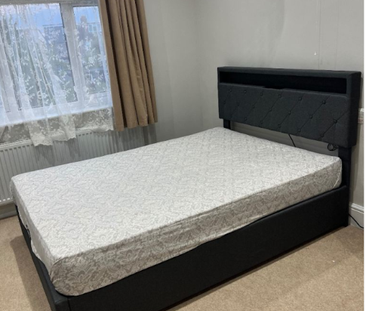 1 bedroom in a house share to rent - Photo 5