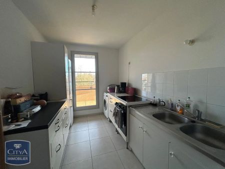 Appartement à louer 4 pièces 75.42m² - Photo 5