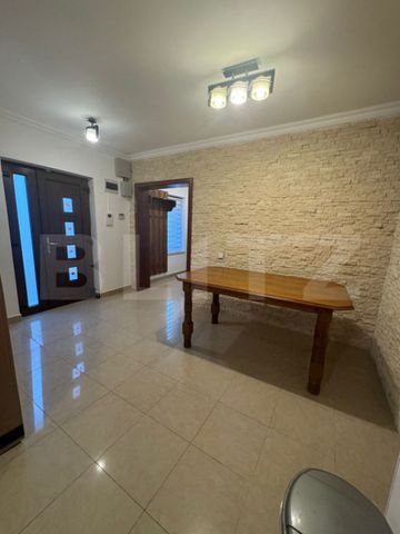 Casa noua de inchiriat 4 camere Soarelui - Fotografie 2