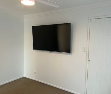 Burleigh Waters - Photo 4