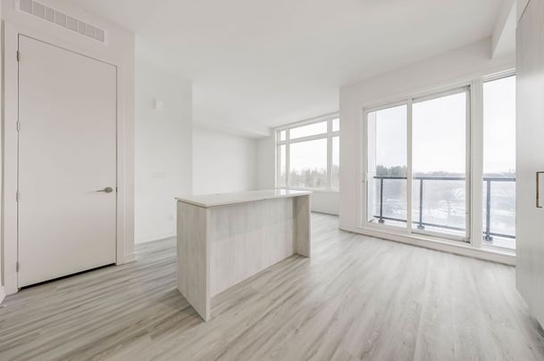 For Lease - 10 Steckley House Lane Unit# 110, Richmond Hill, Ontario - Photo 1