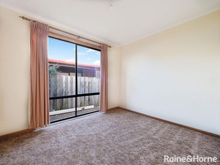 147 First Avenue, Rosebud, VIC 3939 - Photo 2