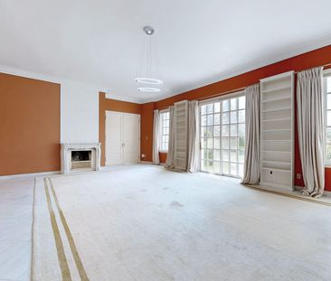 For Lease - 22&20 Park Lane Circle, Toronto, Ontario - Photo 1