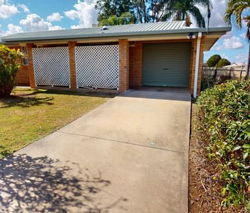 Family-Friendly Retreat in Gracemere - Photo 6