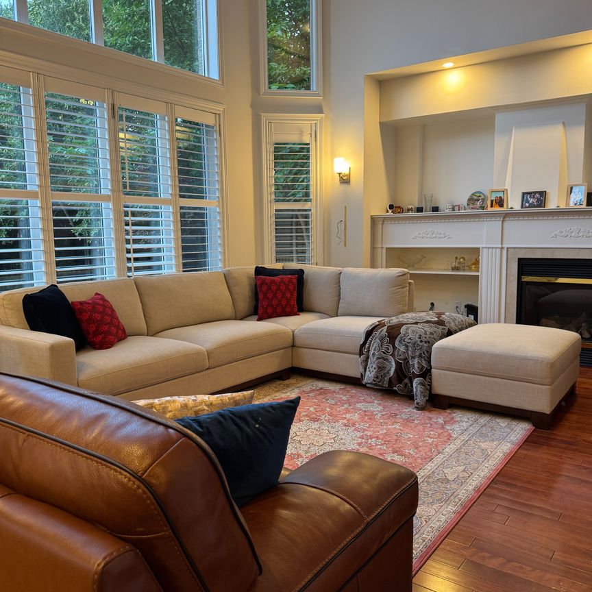 For Lease - 3279 Raspberry Bush Trail, Oakville, Ontario - Photo 1