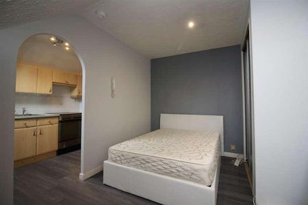 Watling Street, Radlett, Hertfordshire, WD7 - Photo 5