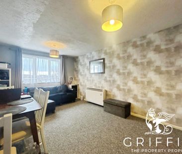 Waterville Drive, Vange, Basildon, SS16 - Photo 2