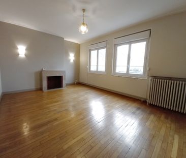 Location Appartement 3 pièces 75m² ST LO 50000 - Photo 1