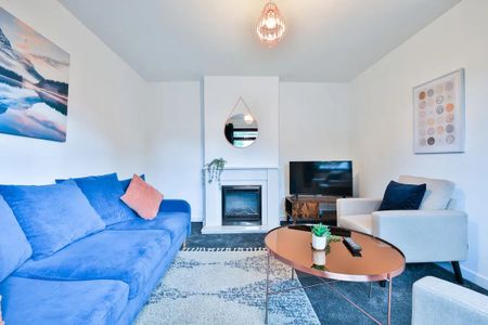 3 Bed Semi-Detached House, Selbrooke Crescent, BS16 - Photo 4