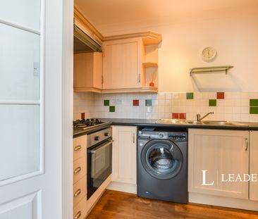 2 bedroom apartment to rent Burnaby Road, Bournemouth, Dorset, BH4 - Photo 4