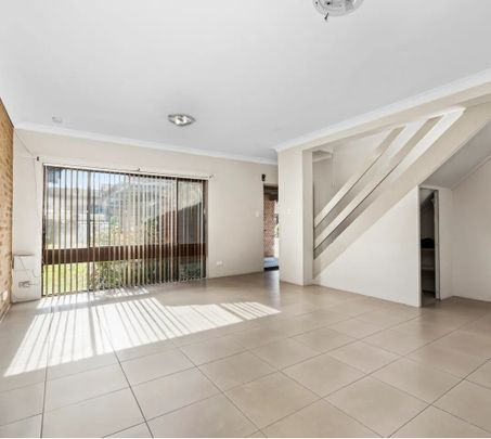 11/156 Moore Street, Liverpool, NSW 2170 - Photo 1