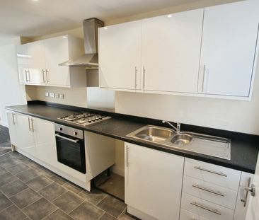 Town house to rent on - Photo 6