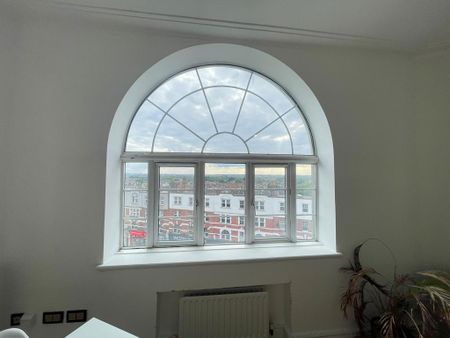 2 bedroom flat to rent - Photo 3